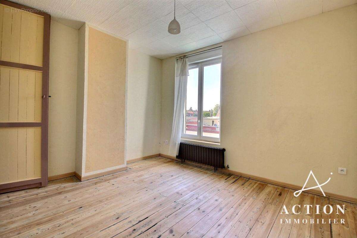 Seclin  maison 112 m² diagnostic c, 4 chambres, grand jardin et garage 33 m² !! - photo 10