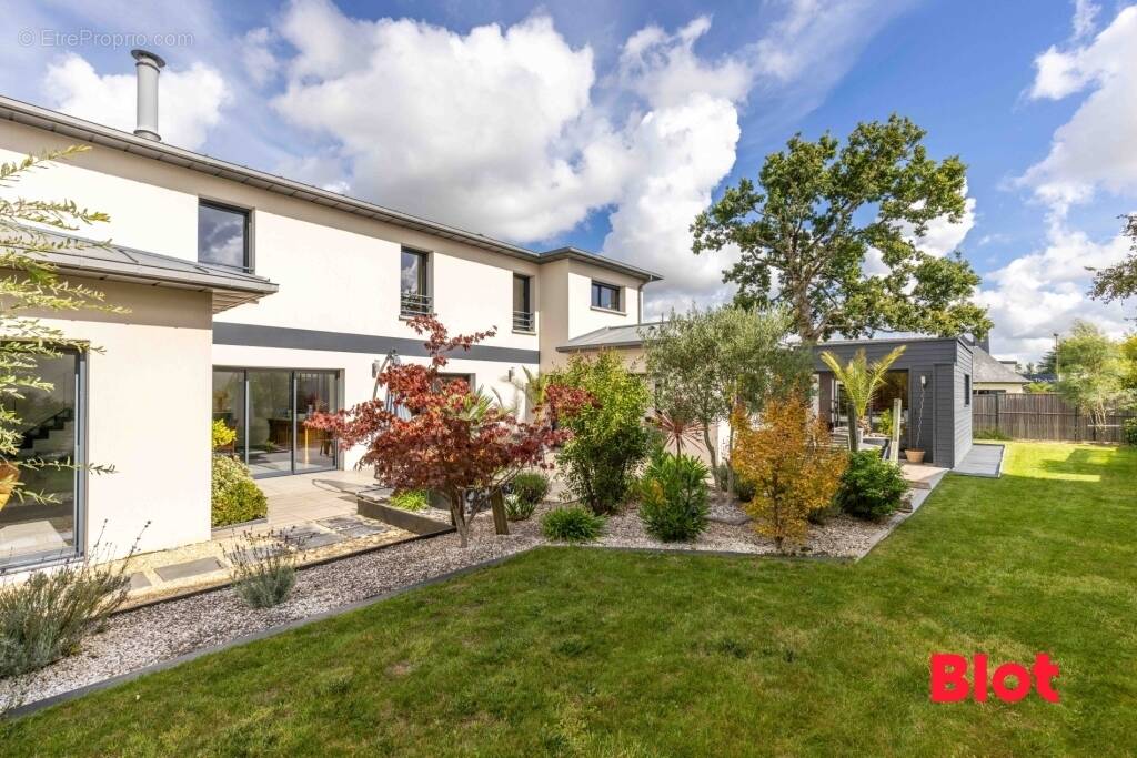 Maison à LA MEZIERE