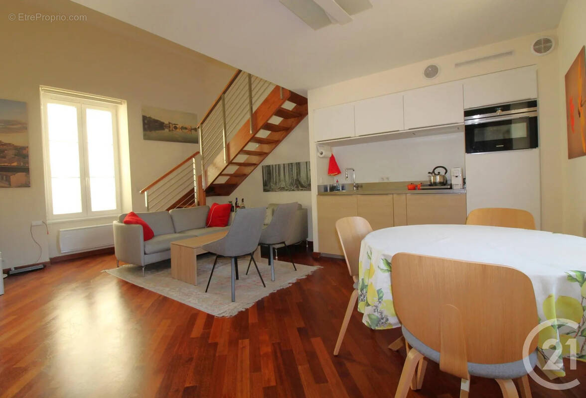 Appartement à MENTON