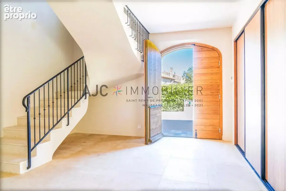 Propriété neuve avec piscine – 5 chambres – Eygalières - Village à pieds - photo 7