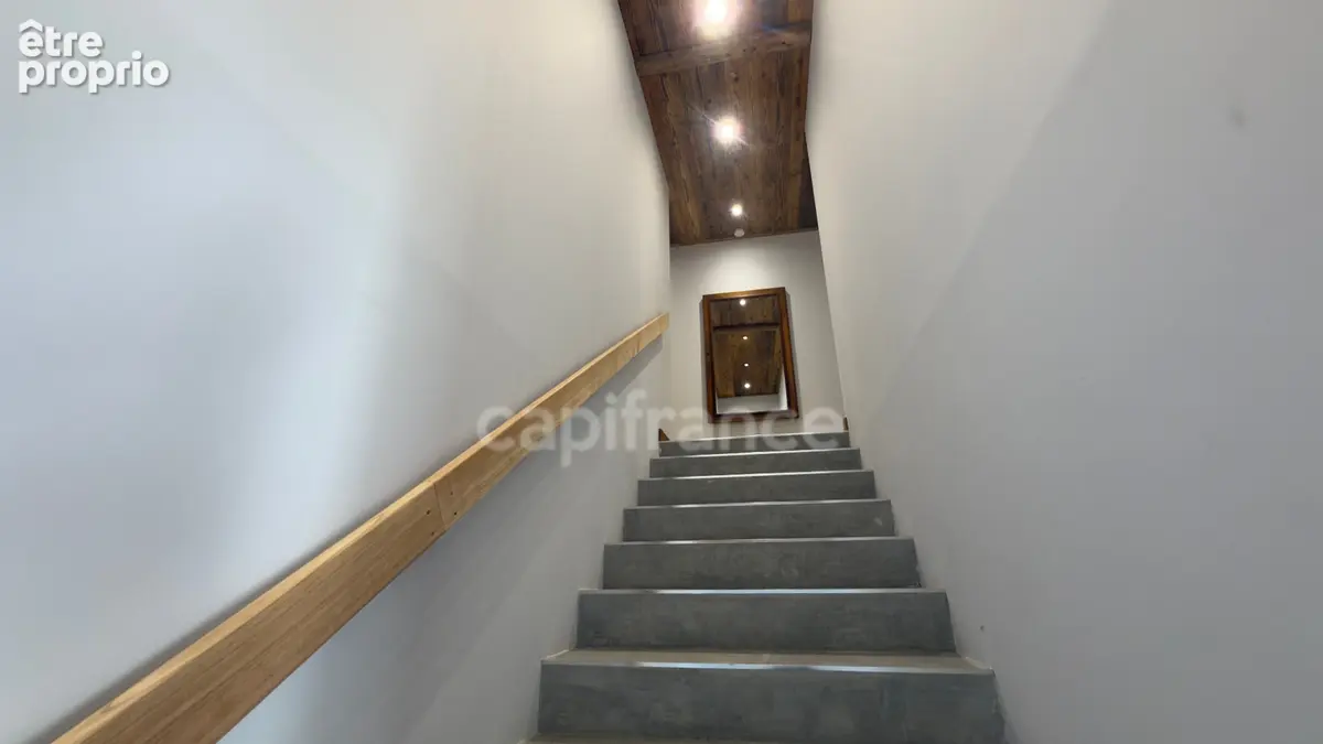 Maison à vendre 7 pièces ALLOS (04) - 4 Chambres - Piscine intérieure - photo 17
