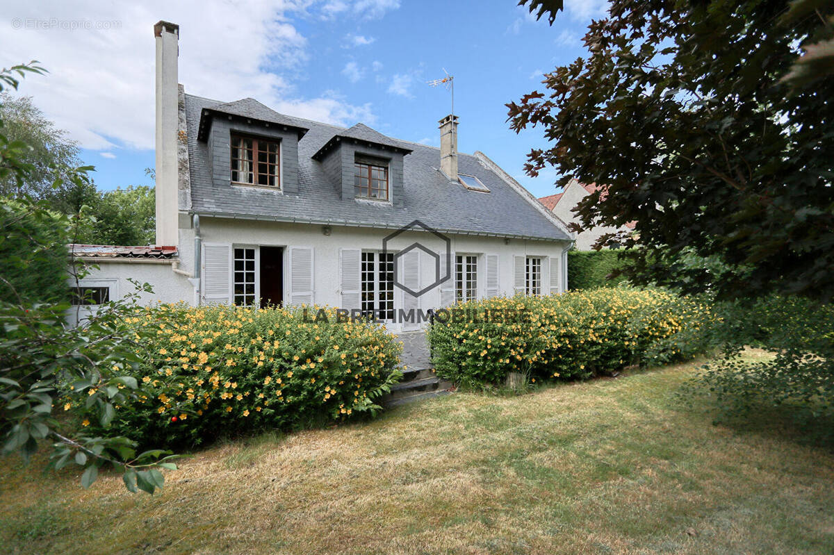 Maison à VILLECRESNES