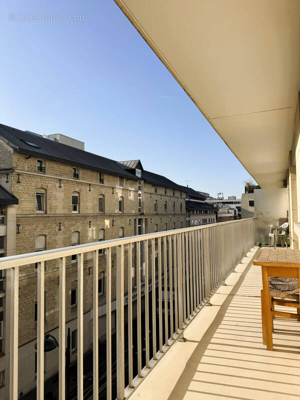 Appartement à PARIS-12E