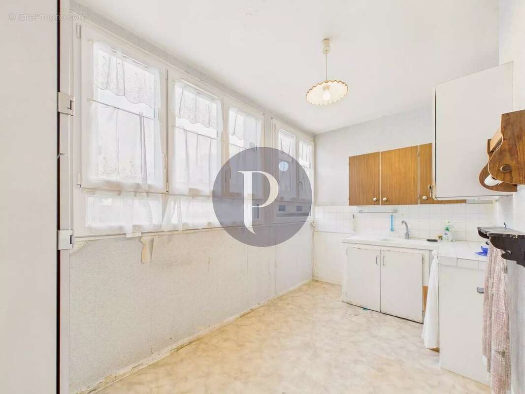 Appartement à LE PLESSIS-ROBINSON