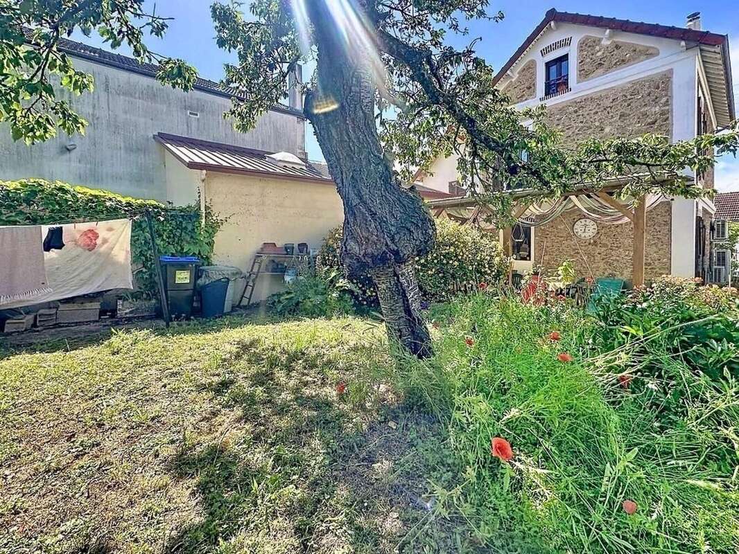Maison 88 m² à Villeneuve-Saint-Georges  - photo 2