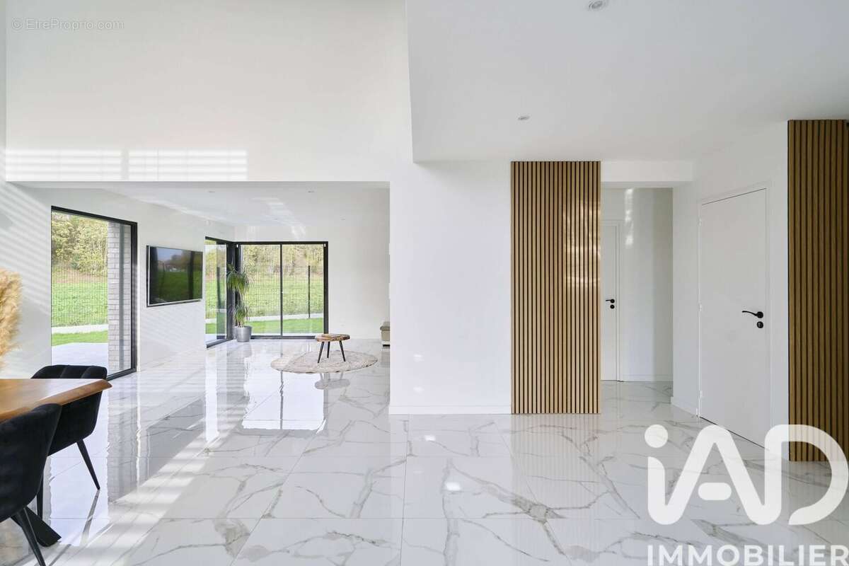 Photo 8 - Maison à AVELIN