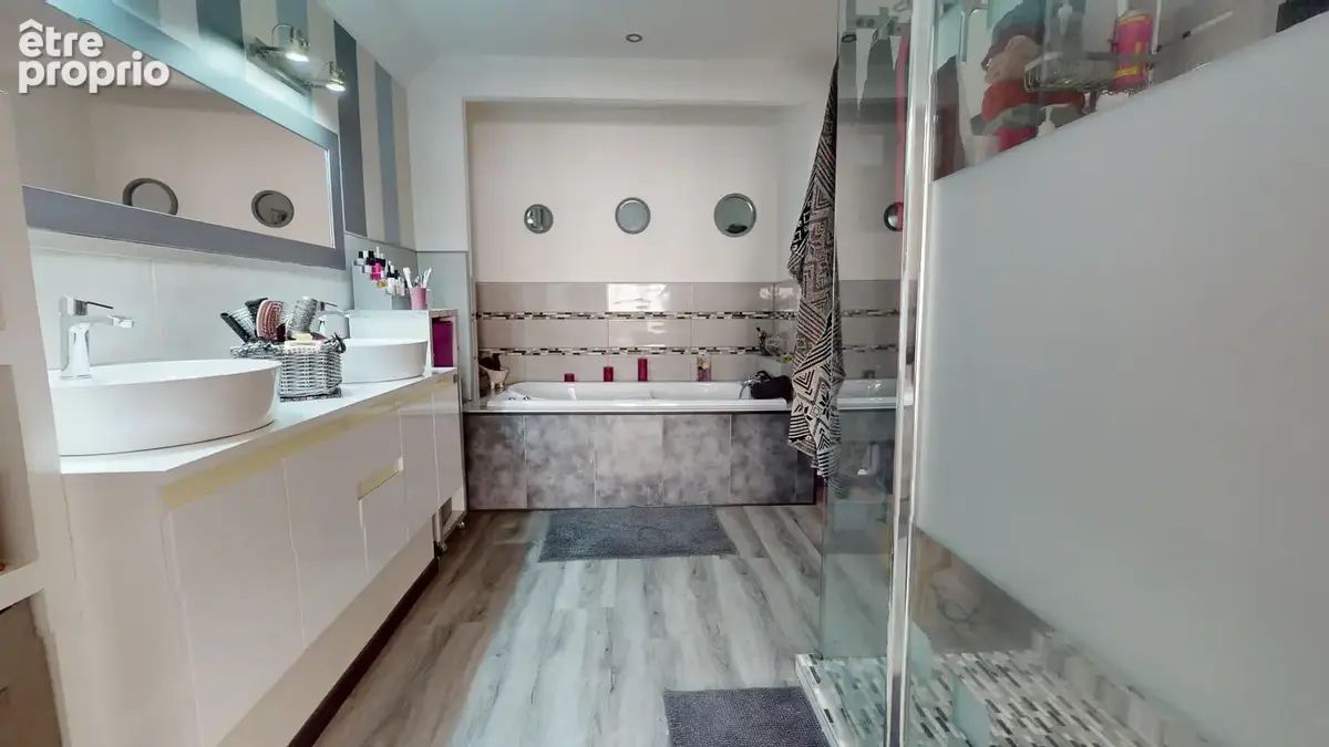 Maison 4 pièces 137 m² à vendre à Pont-D'ain (01160) - photo 12