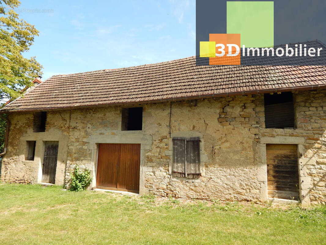 Maison à LONS-LE-SAUNIER