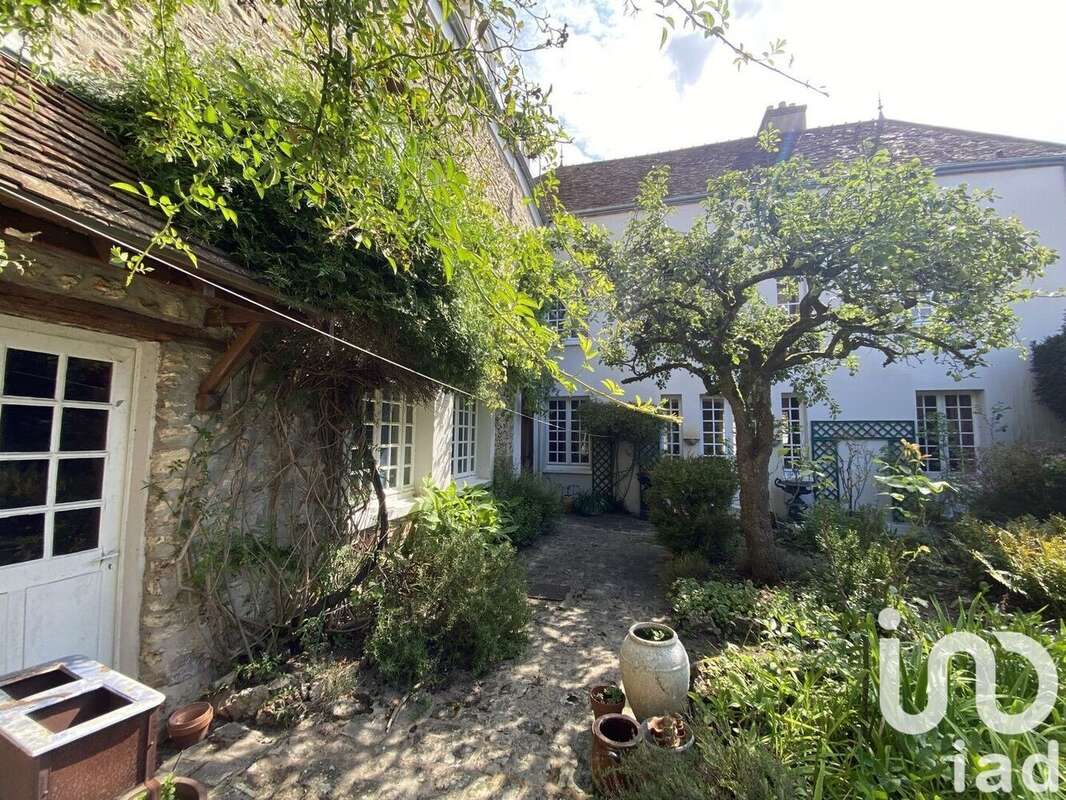 Photo 2 - Maison à EPERNON