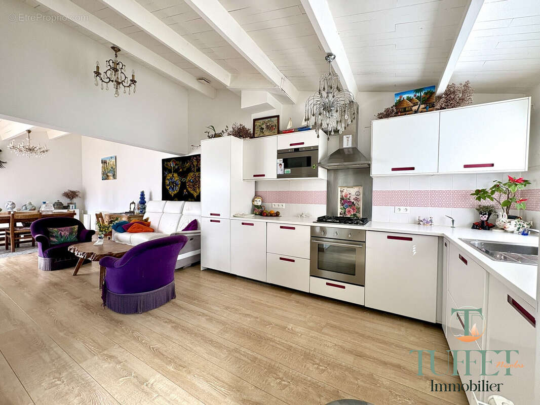 Maison à LES MATHES