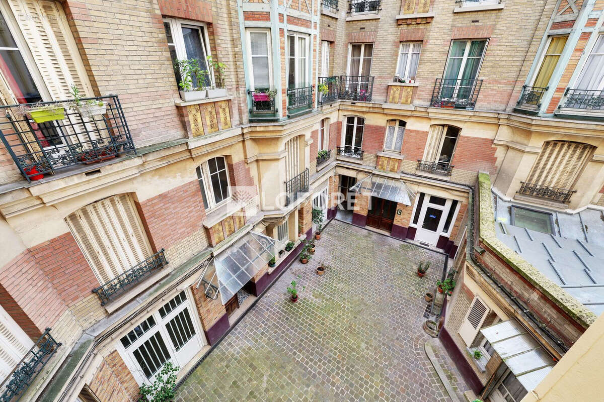 Appartement à PARIS-12E