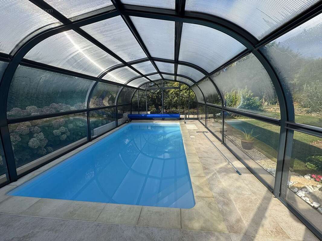 Maison à LE FOLGOET