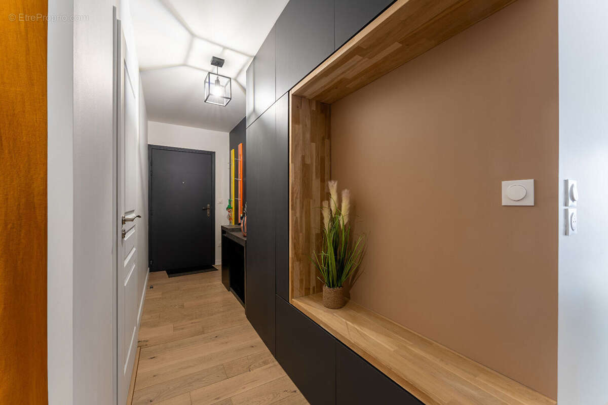 Appartement à LE PLESSIS-ROBINSON