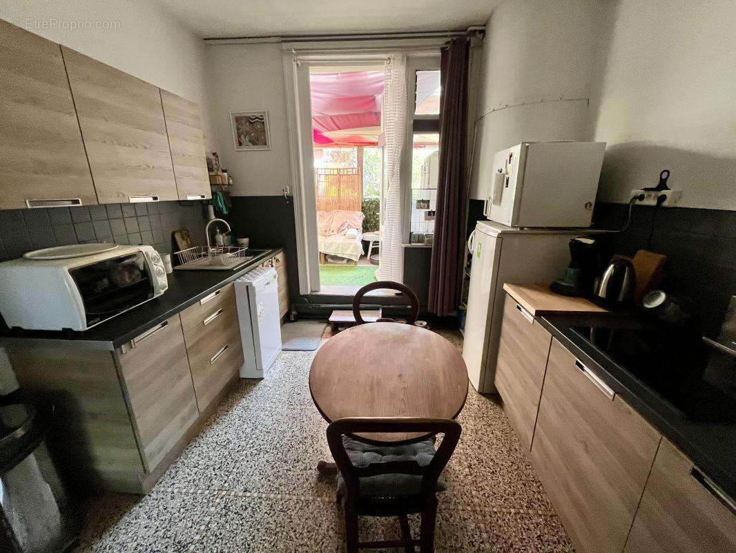 Maison 100 m² à La Madeleine  - photo 2