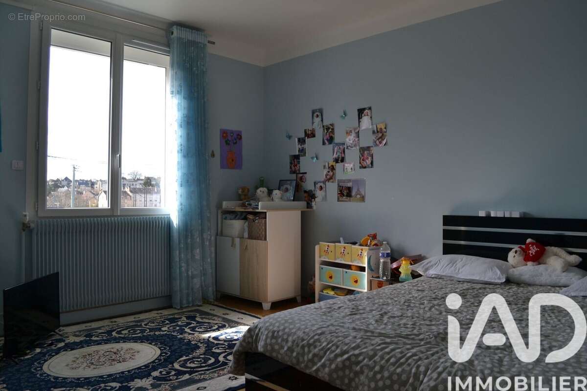 Maison 171 m² à La Souterraine  - photo 7