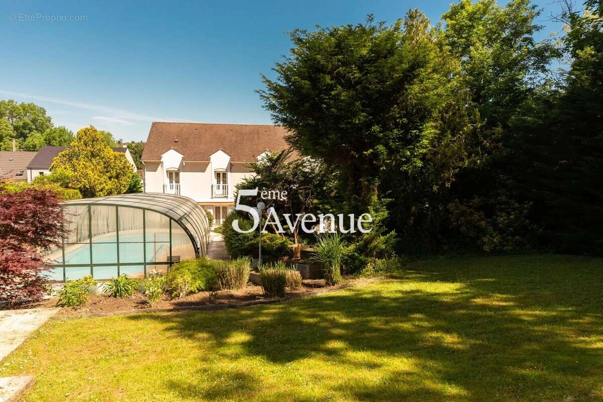 Maison à LAGNY-SUR-MARNE