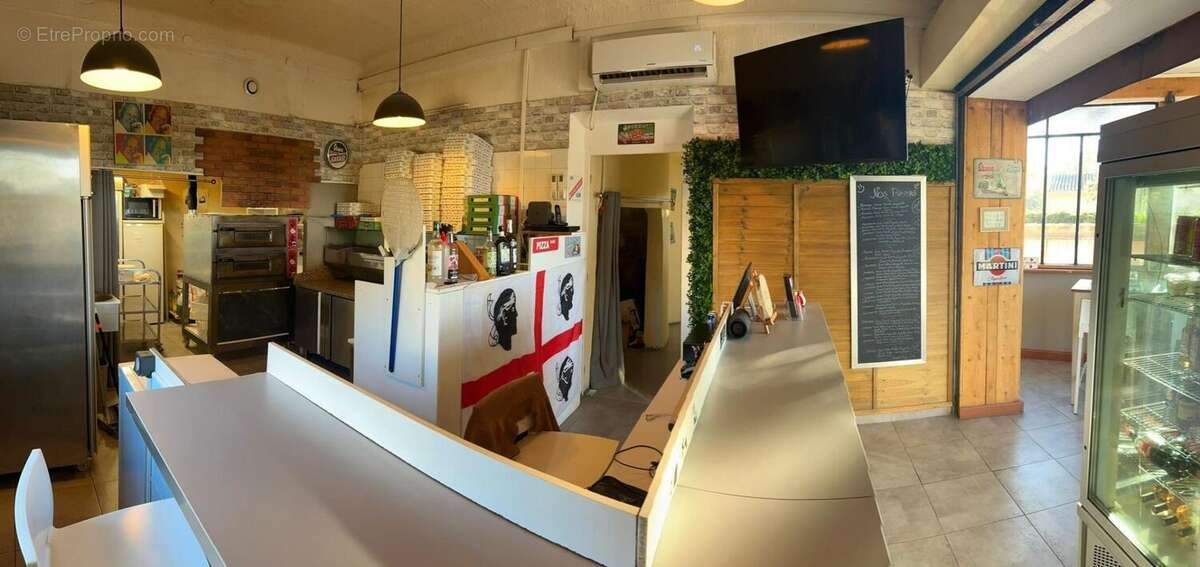 Photo 3 - Commerce à LA GARDE