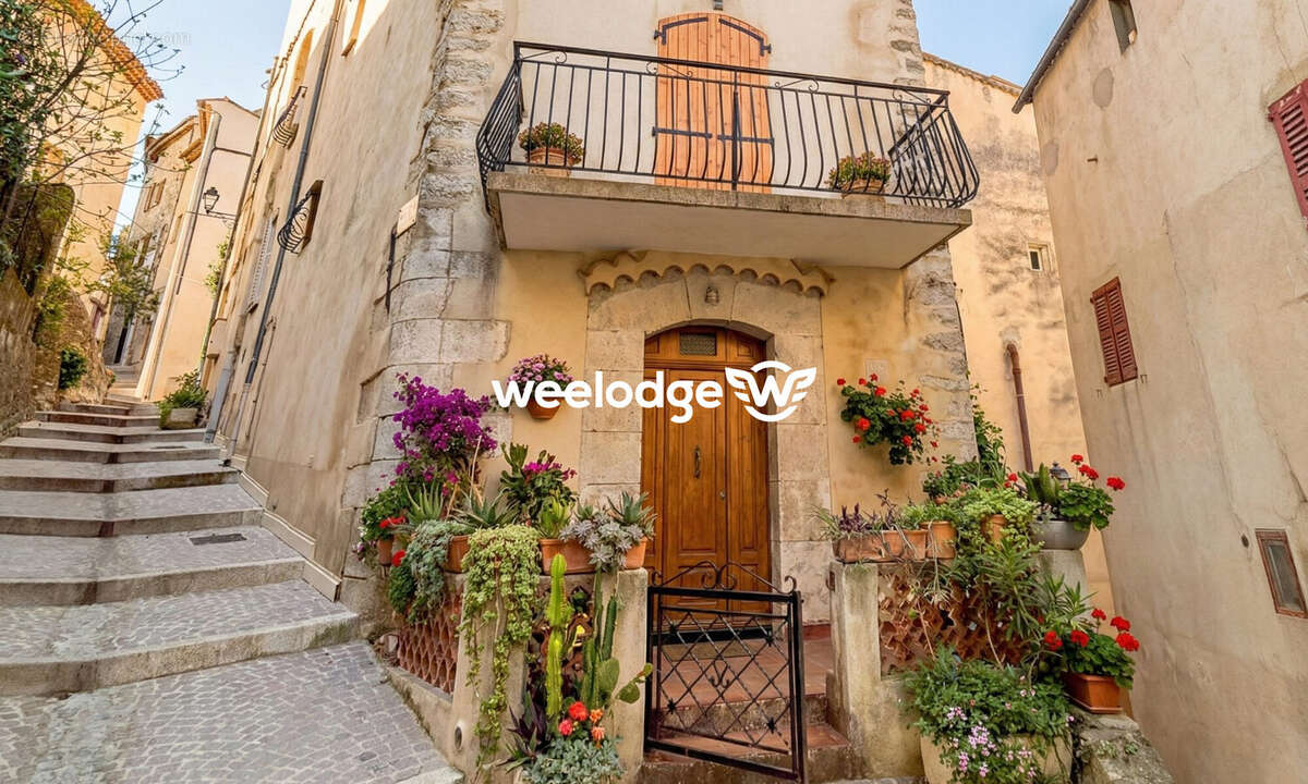 Appartement à FAYENCE