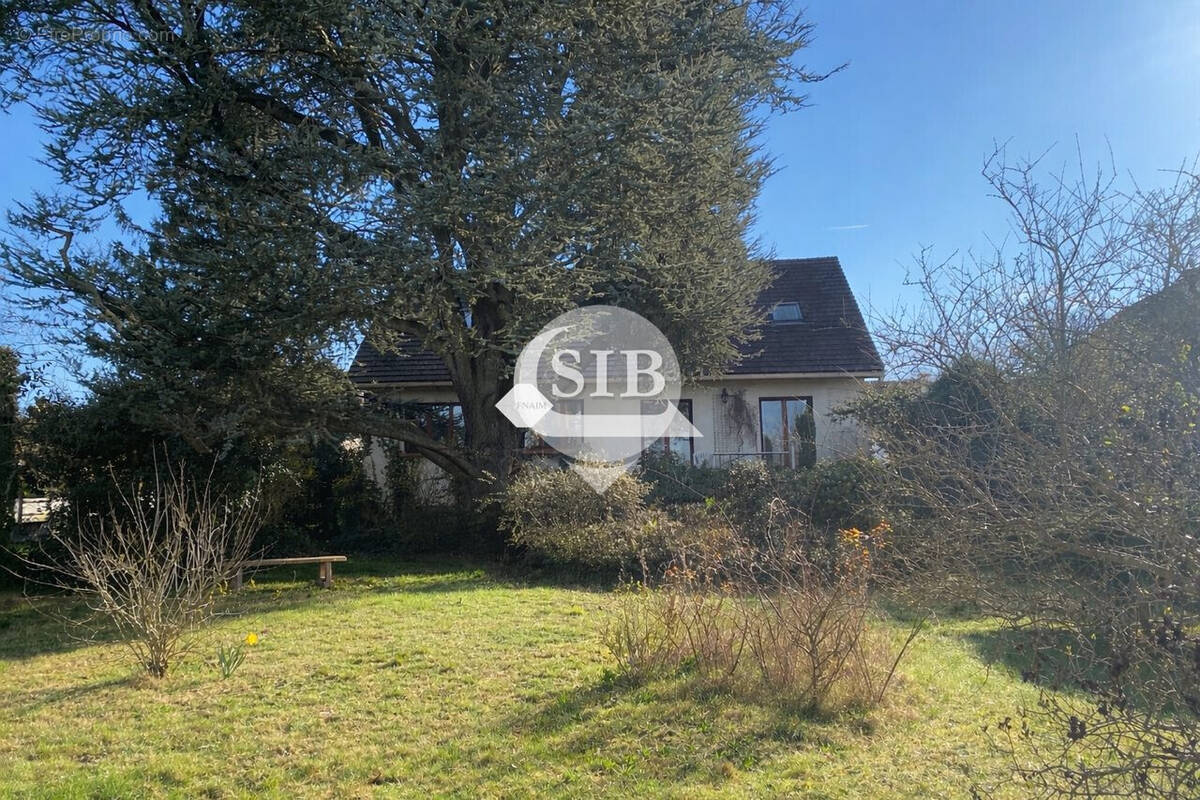 Maison à SAINT-MICHEL-SUR-ORGE