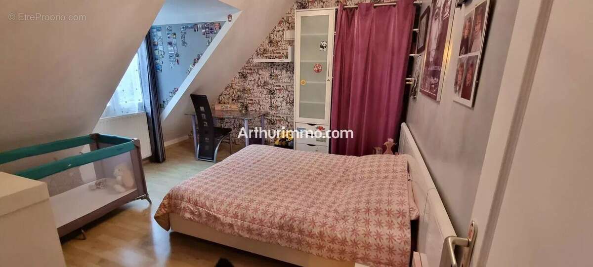 Maison à LIMEIL-BREVANNES