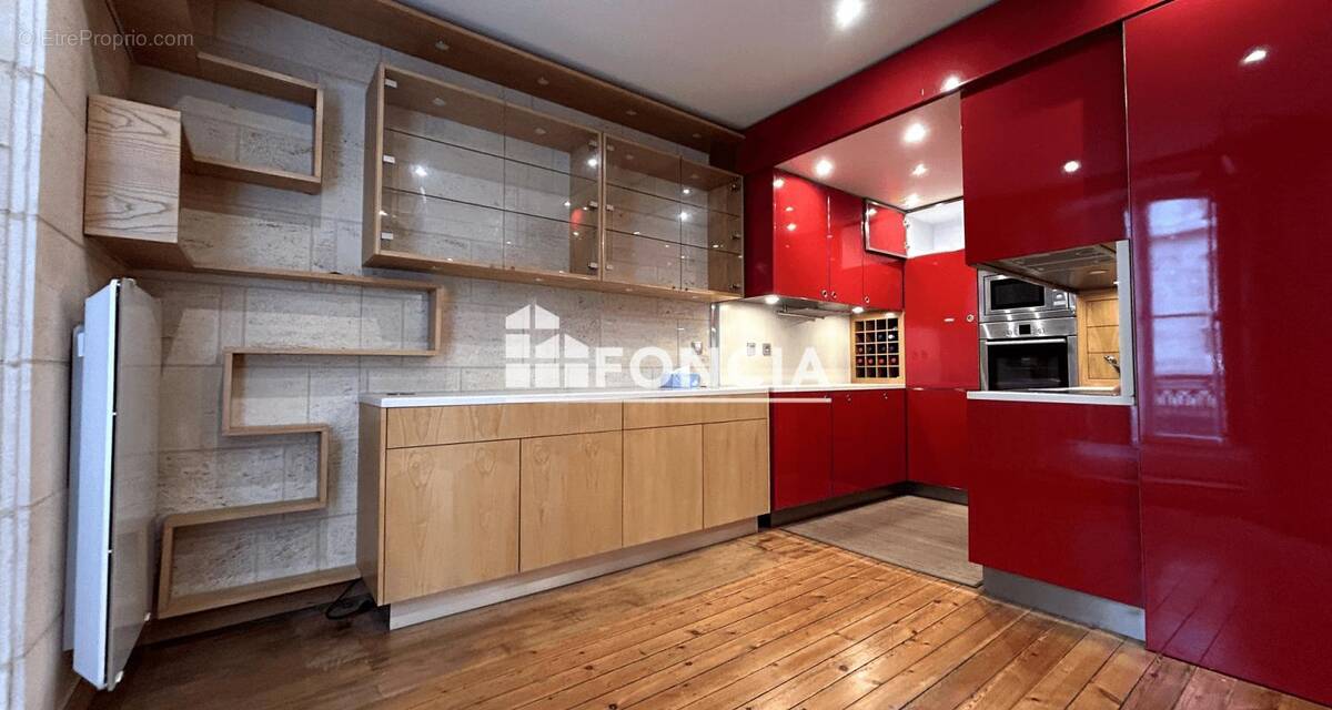 Appartement à BORDEAUX