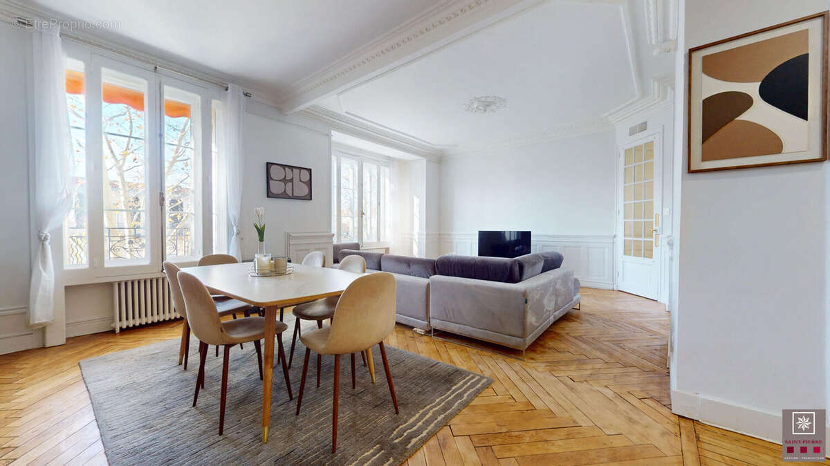 Appartement à LYON-6E