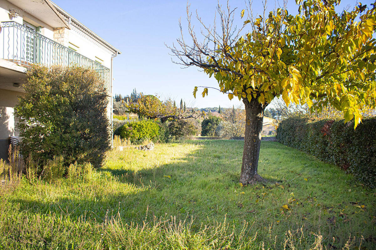 Maison à CADENET