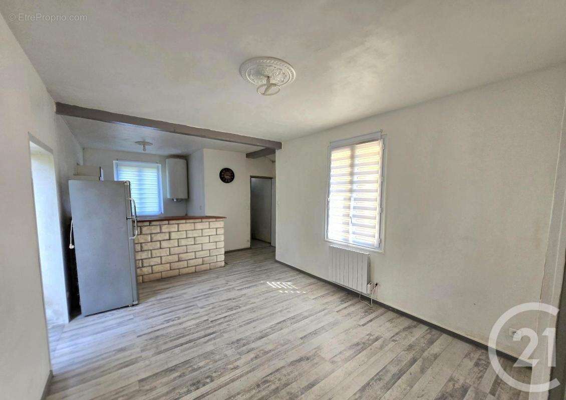 Maison à PONT-SAINTE-MAXENCE