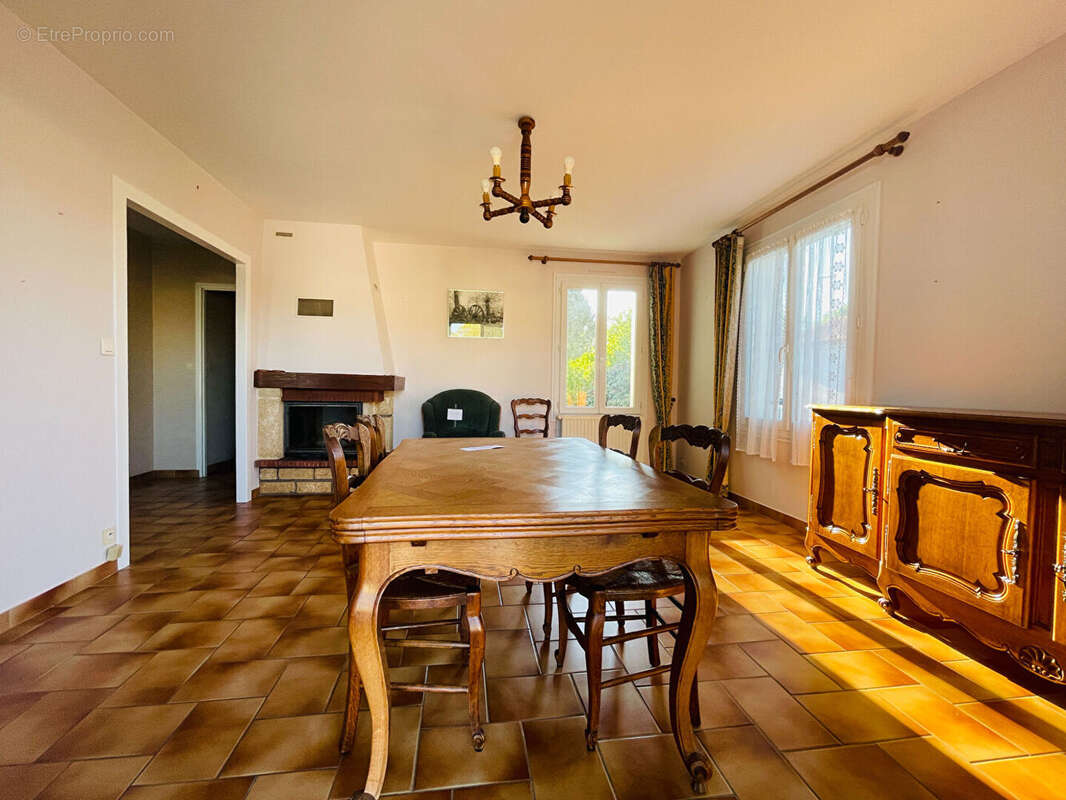 Maison à SAINT-PAUL-MONT-PENIT