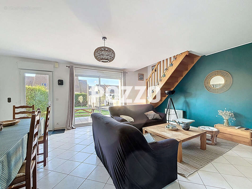 Maison à SAINT-JEAN-DE-LA-RIVIERE