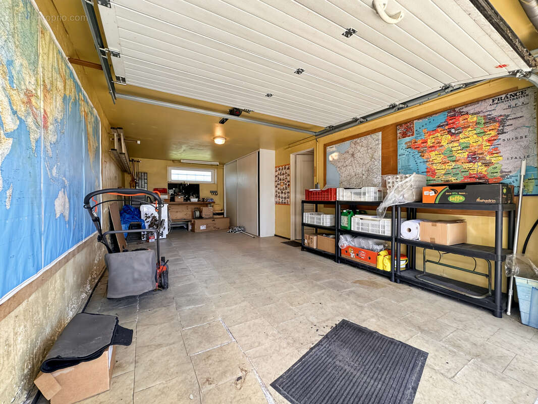 Maison à BARBEZIEUX-SAINT-HILAIRE