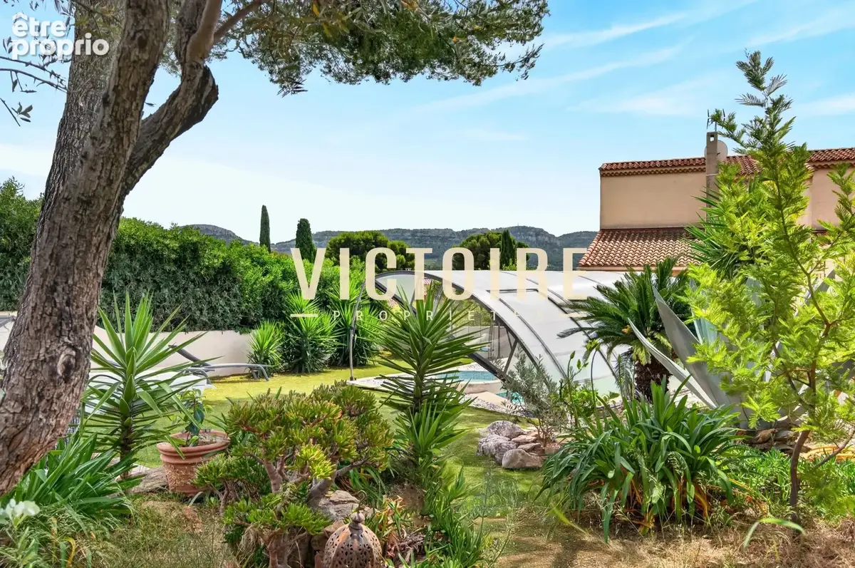 Maison 6 pièces 141 m² à vendre à Cassis (13260) - photo 2