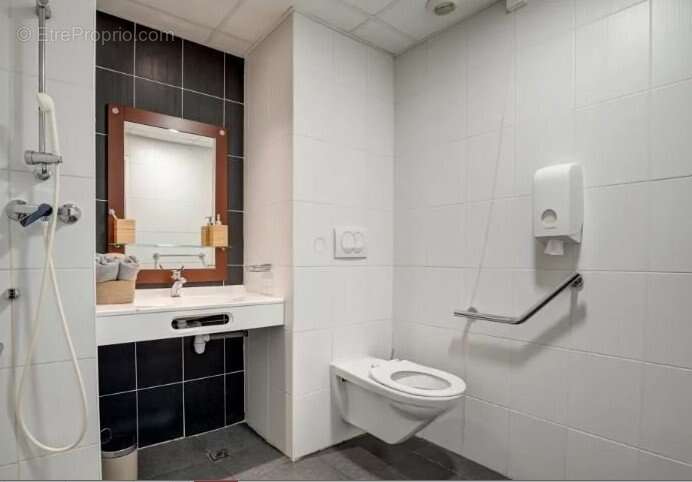 Investissement locatif  saint victoret  résidence ehpad la filosette  6.02 % de rentabilité - photo 3
