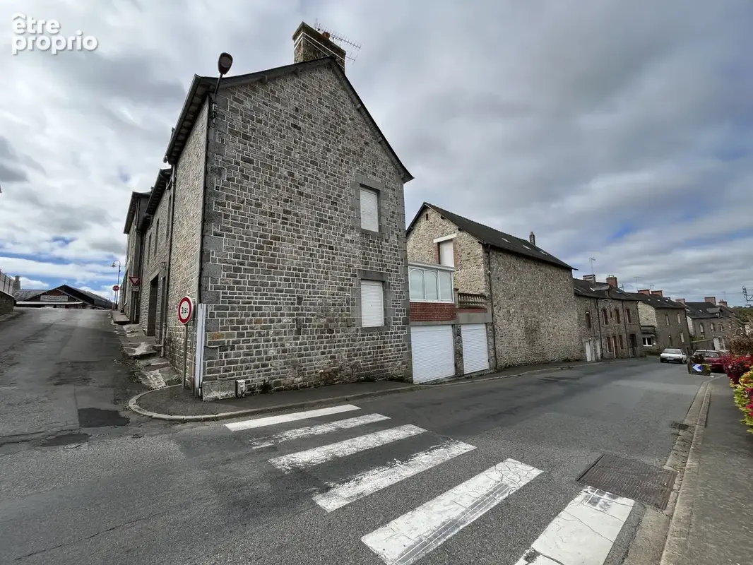 Maison à CHATILLON-EN-VENDELAIS