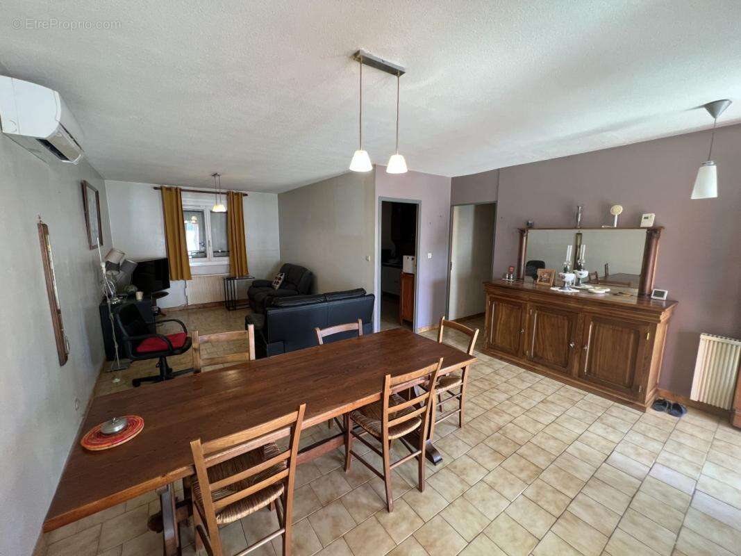 Maison 86 m² à Saint-Mathieu-De-Treviers  - photo 2