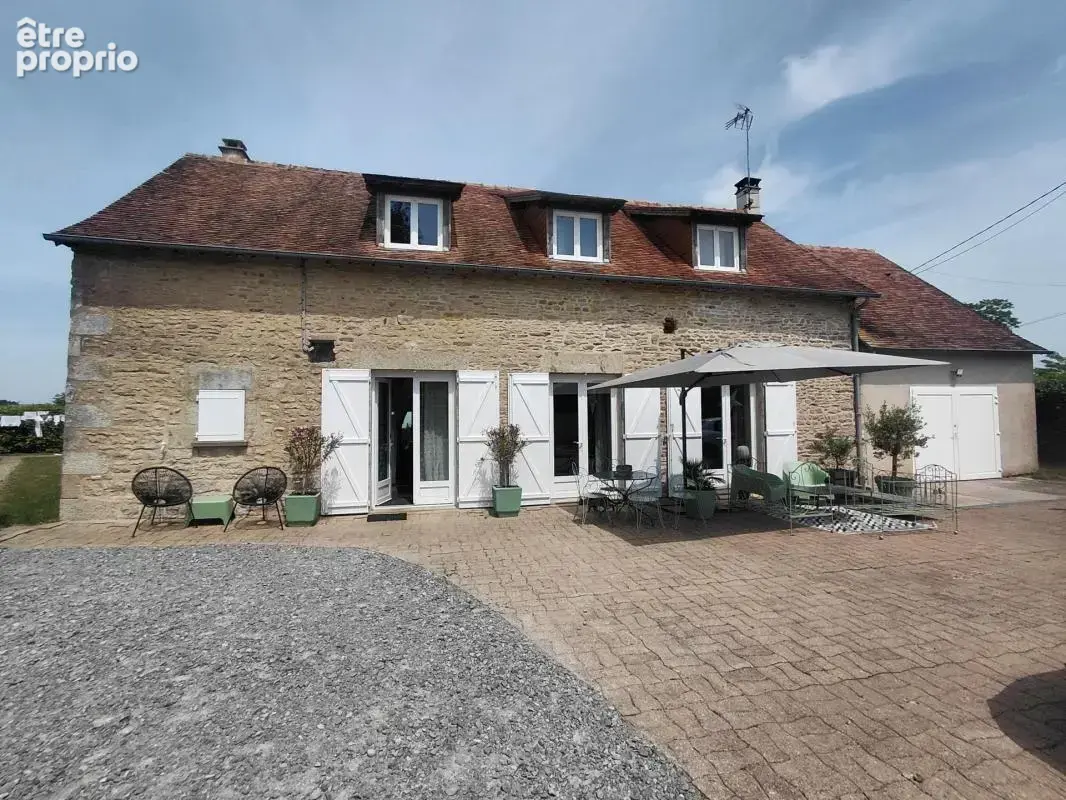 Opprtunité, Au calme, Maison en Pierre, grand potentiel - photo 2