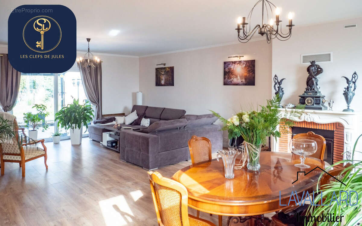 Maison 205 m² à Fouilloy  - photo 3
