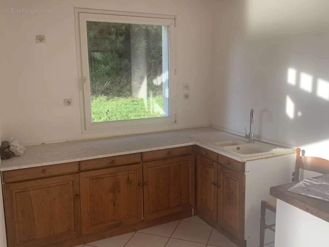 Maison à PONT-DE-BUIS-LES-QUIMERCH