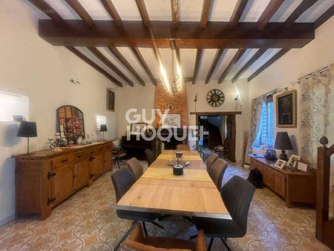 Maison à SOIZY-AUX-BOIS