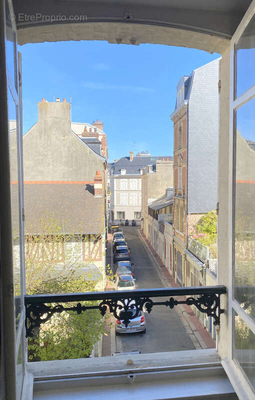 Appartement à TROUVILLE-SUR-MER