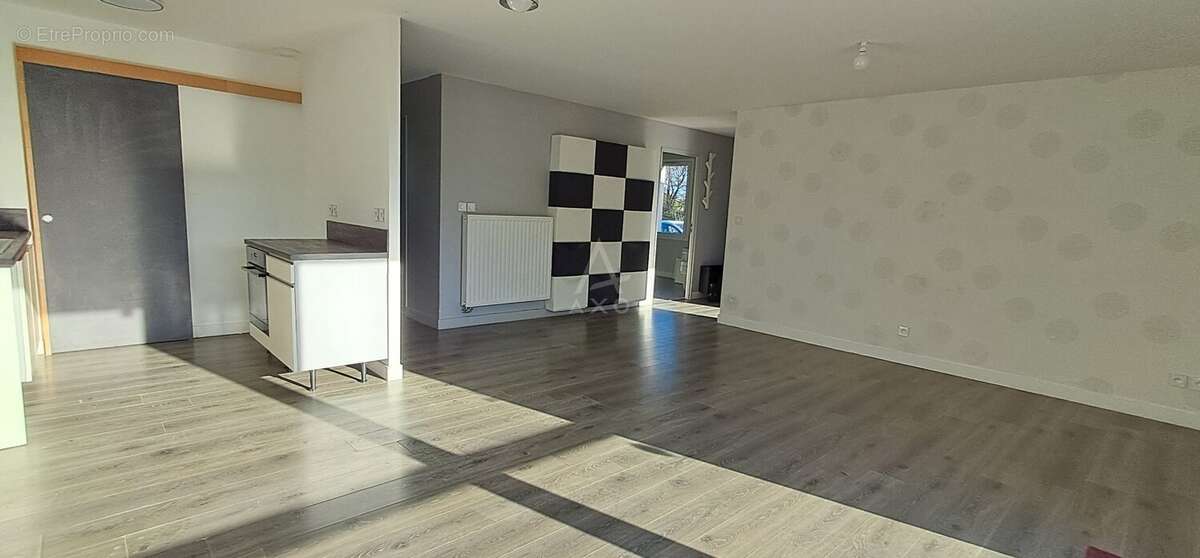 Maison à SAINT-YRIEIX-SUR-CHARENTE