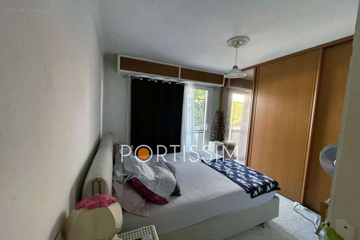 Appartement 80 m² à Le Cannet  - photo 4