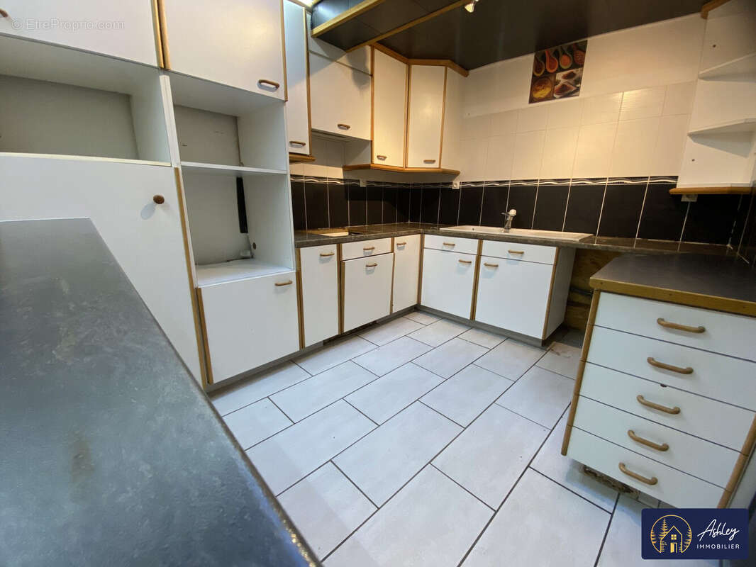 Maison 7 pièces BORT-LES-ORGUES - Maison à BORT-LES-ORGUES