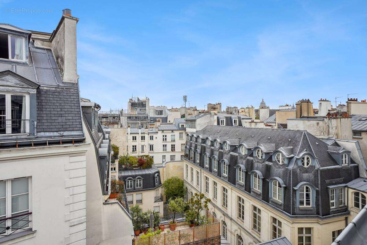 Appartement à PARIS-6E