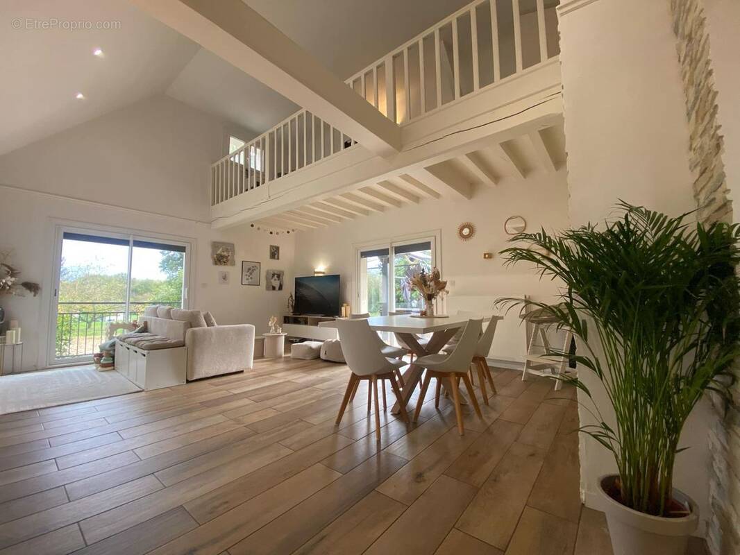 Maison à CHALON-SUR-SAONE