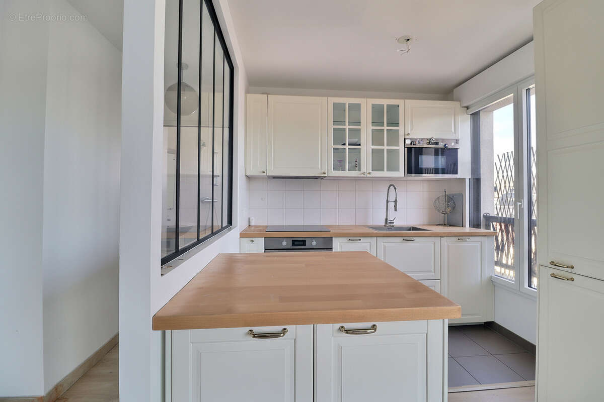 Appartement à SAINT-DENIS