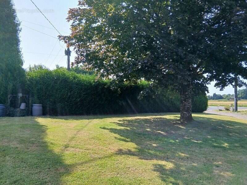 Appartement à DUSSAC