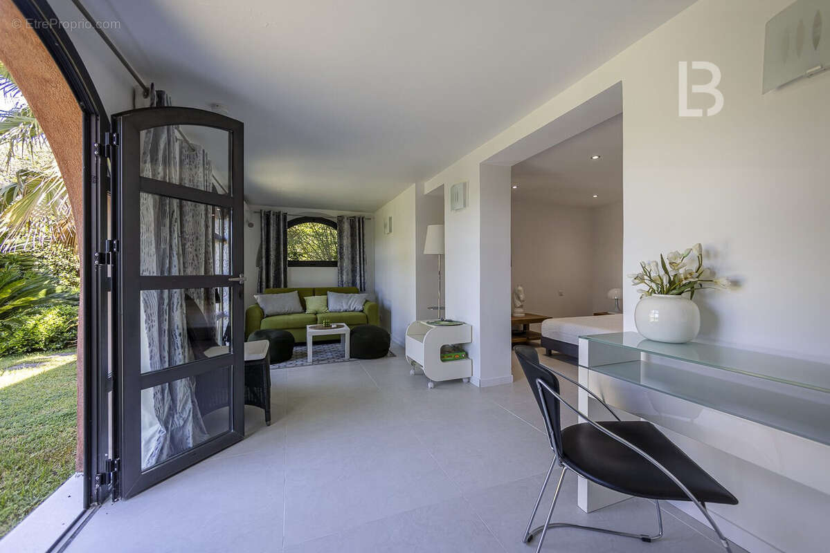 Maison à CANNES