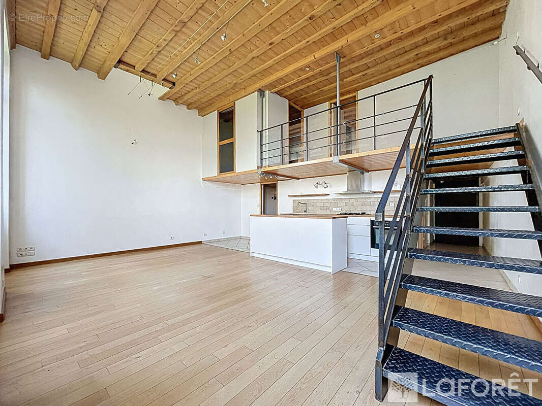 Appartement à LYON-4E