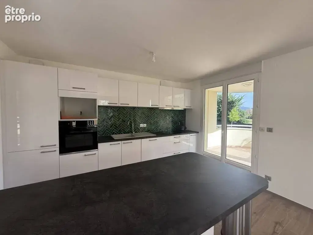 Appartement 3 pièces 82 m² Divonne-les-Bains - photo 5